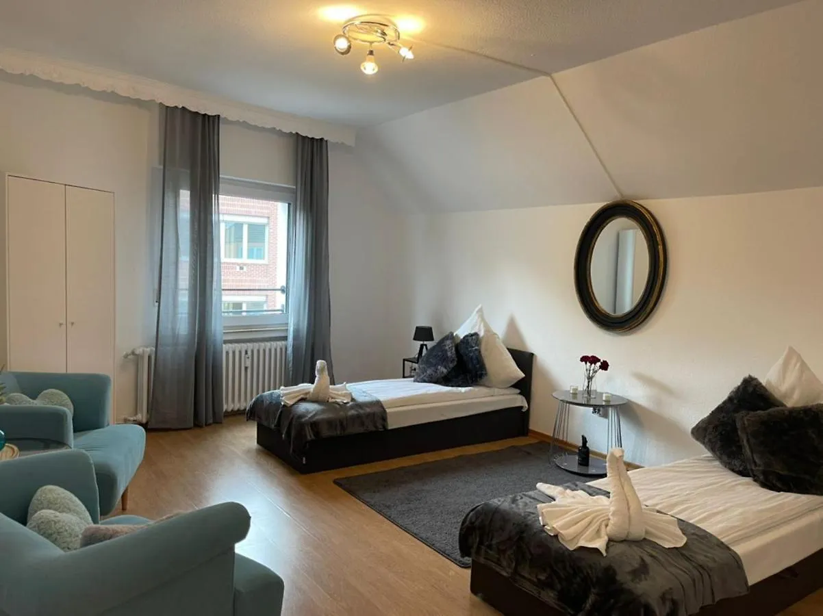 Riverside Attic Apartment Near The Chocolate Museum Colonia