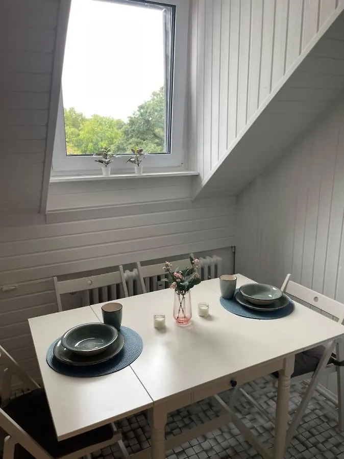 Riverside Attic Apartment Near The Chocolate Museum Colonia